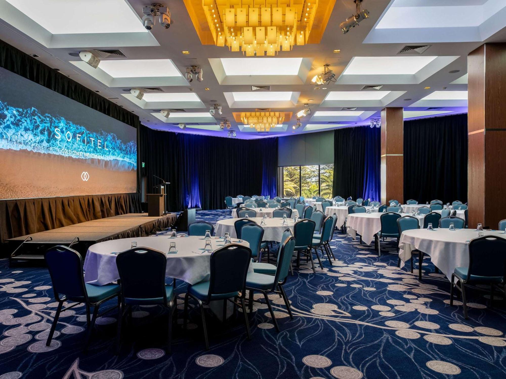 Sofitel Gold Coast Broadbeach Exteriör bild The ballroom at the Sheraton Centre